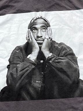 Tupac Preowned Medium T-shirt